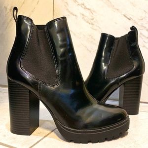 Black | Platform Lug Sole Stacked Heel Booties size 8
